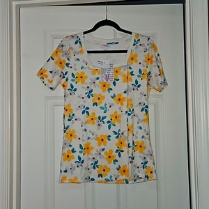 Lularoe Martha top